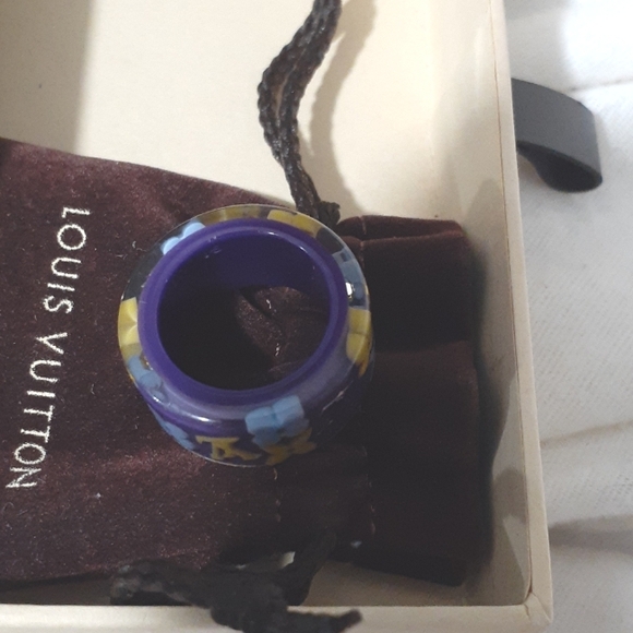 LOUIS VUITTON RESIN FARANDOLE RING AUTHENTIC SZ M - Picture 5 of 6